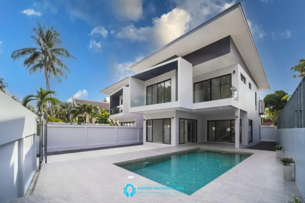 Three-Bedroom Villa on 788 sqm Land— Baan Tai, Koh Samui
